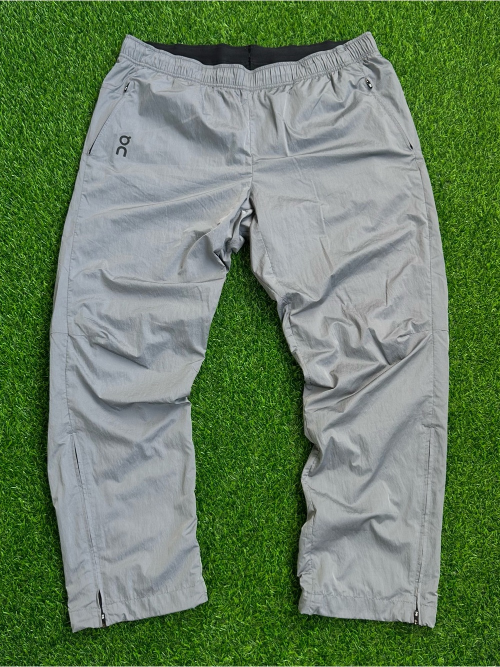 On Running Eclipse Grey Court Track Pants